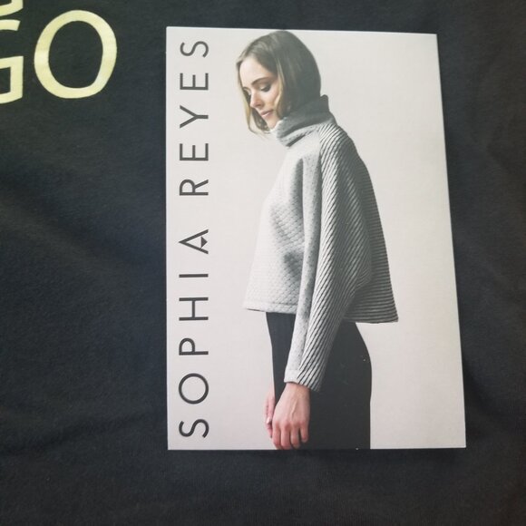 Sophia Reyes Original Black Cropped Tee NWTO Size L - Picture 3 of 5